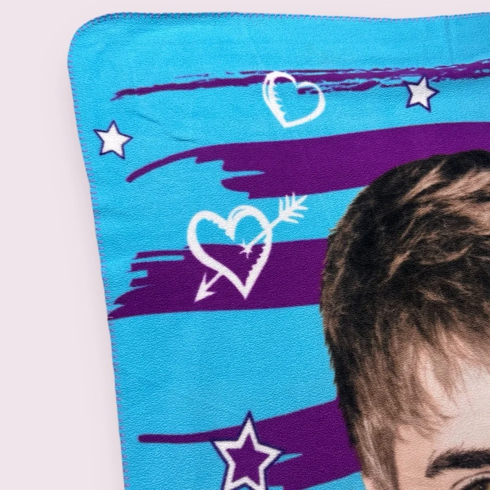 2011 Justin Bieber Bravado Soft Large Throw Blanket Purple Blue Hearts & Stars